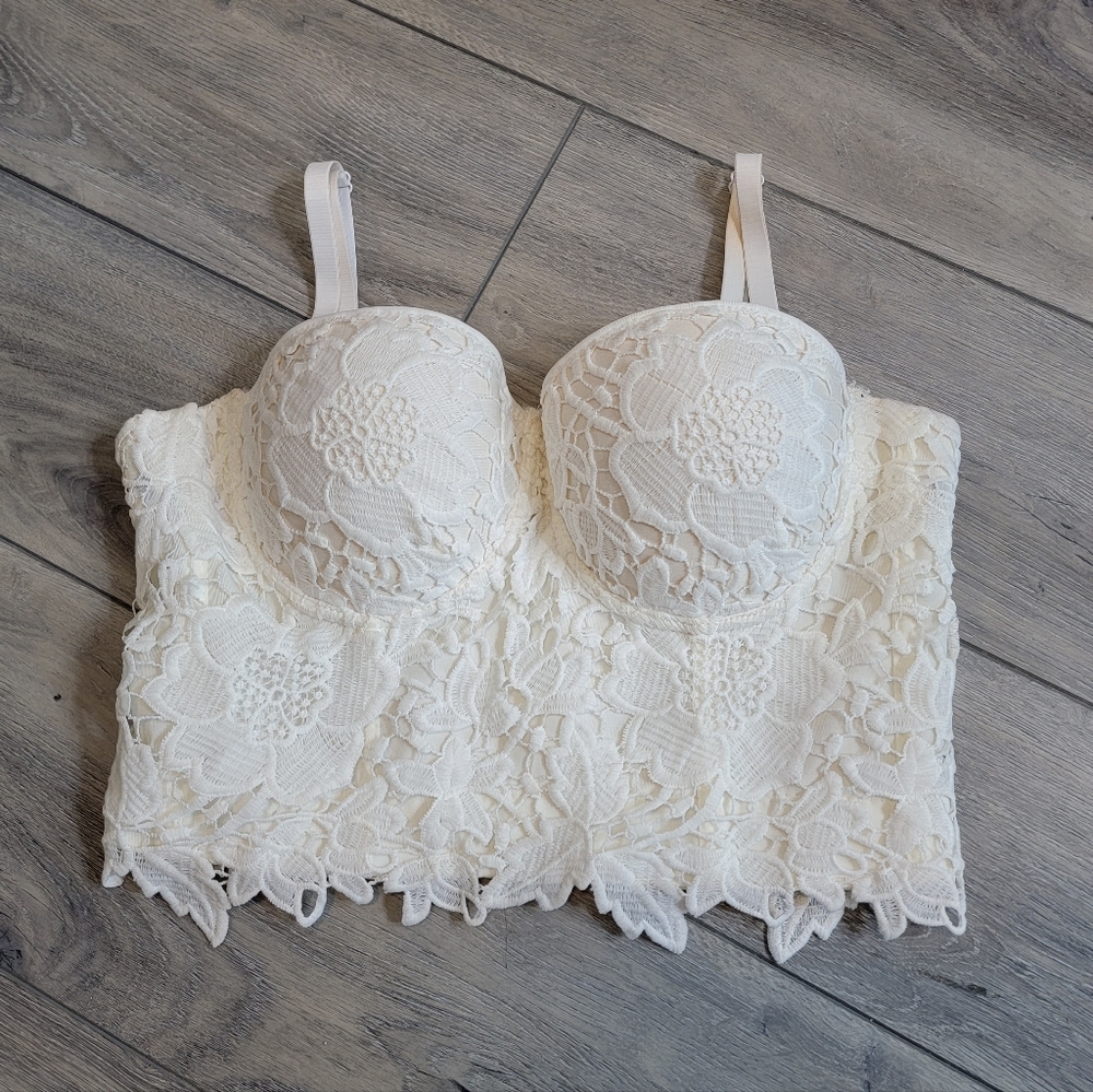 Love Culture Bustier Lace Padded Crop Top